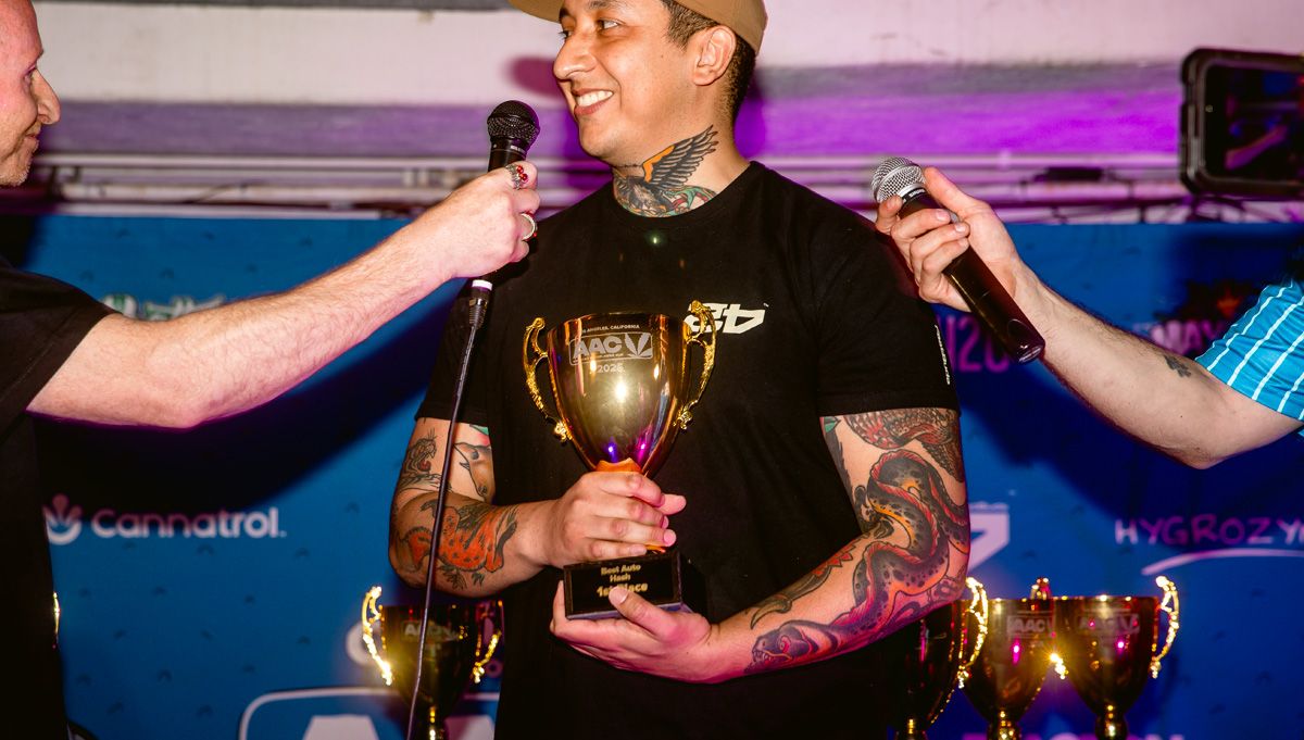 dereck san miguel fast buds orange sherbet hashmaker autoflower hash rosin american autoflower cup dereck san miguel fast buds orange sherbet hashmaker autoflower hash rosin american autoflower cup